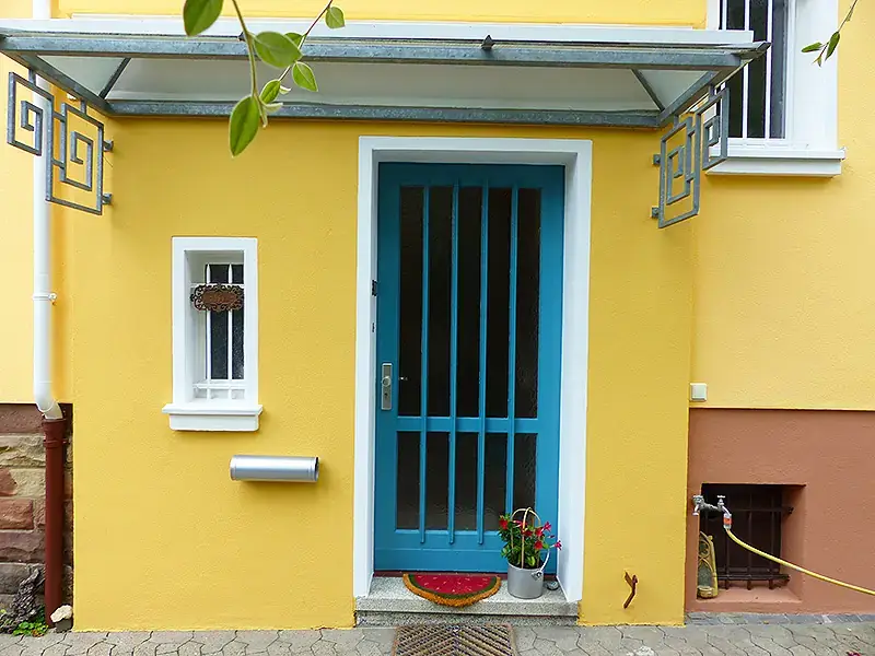 Renovierung einer gedämmten Fassade Baujahr 1927, Bild 3 von 8
