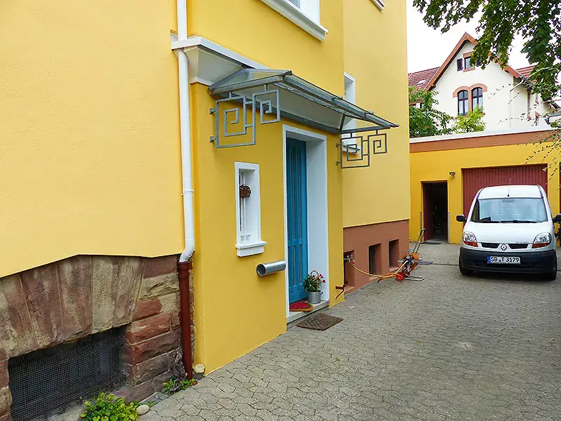 Renovierung einer gedämmten Fassade Baujahr 1927, Bild 4 von 8