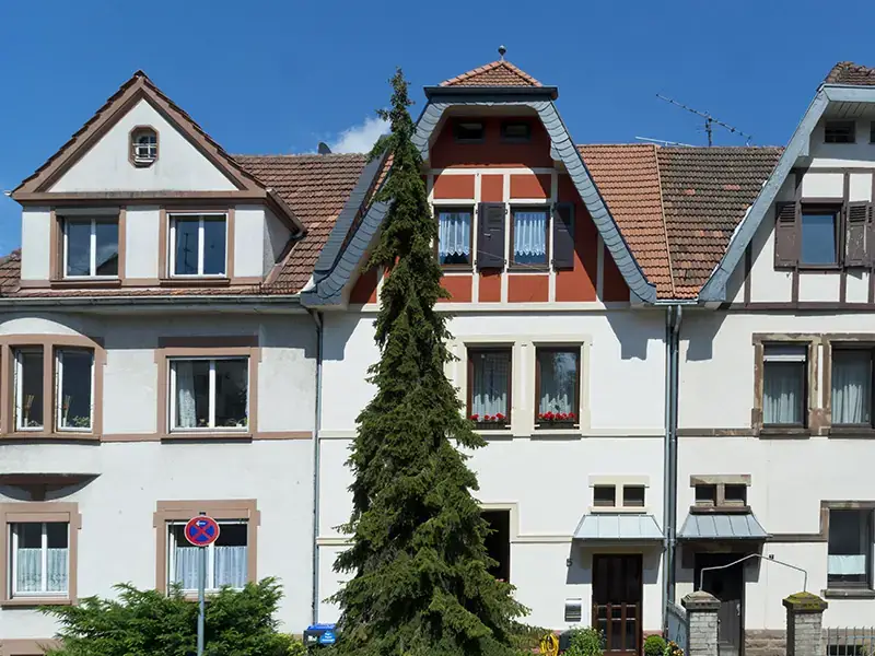 Renovierung einer Fachwerkfassade aus der 1900er Jahrhundertwende, Bild 1 von 6