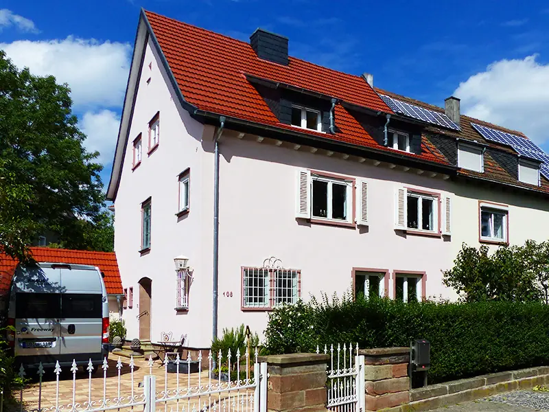 Renovierung einer Fassade Baujahr 1938, Bild 1 von 8